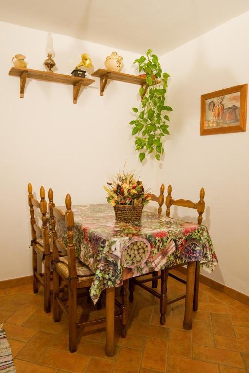 Podere Il Fattoio ฟิลยีเน วัลดาร์โน ห้อง รูปภาพ